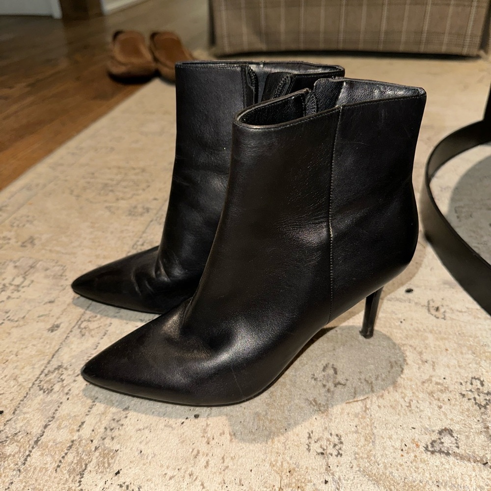 Nine West Black Leather Ankle Boots
